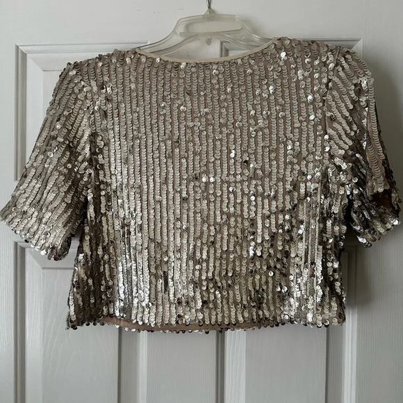By Together Silver Sequin Crop Top - Picture 6 of 6